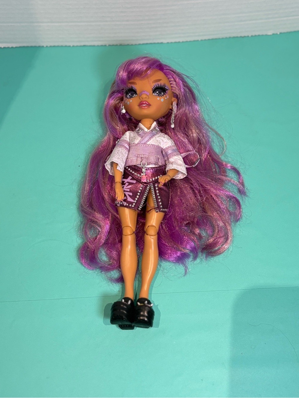 Rainbow High Lila Yamamoto
